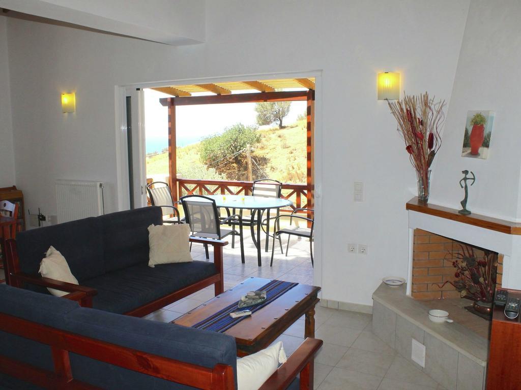 Beautiful Villa In Agia Galini Екстериор снимка